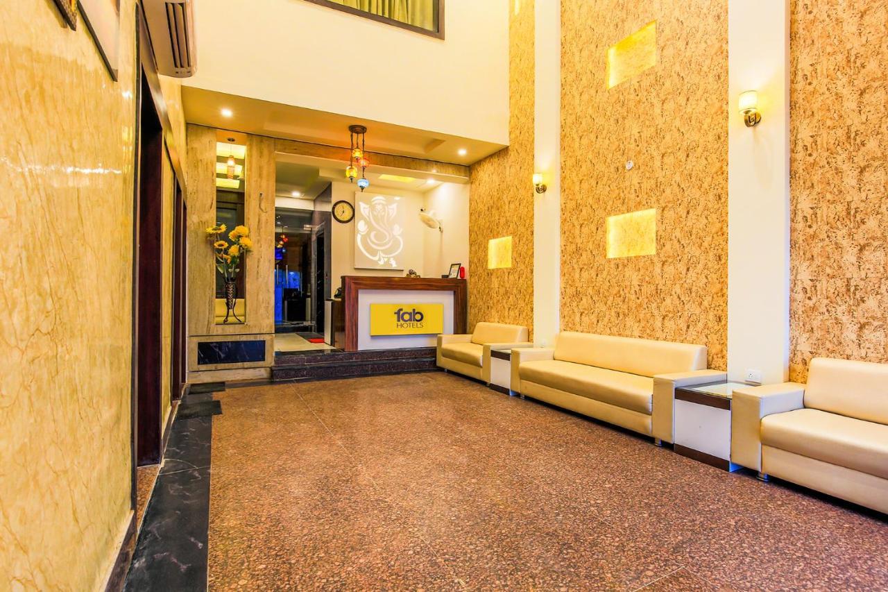 Fabhotel Star Of Taj Restobar Fatehabad Road Agra  Exterior photo